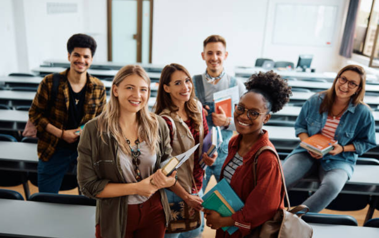 Foto van studenten in een collegezaal